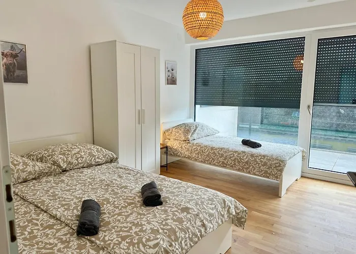 90 M2 With Balcony & Free Parking * Βιέννη
