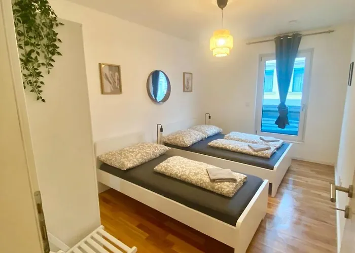 90 M2 With Balcony & Free Parking * Βιέννη